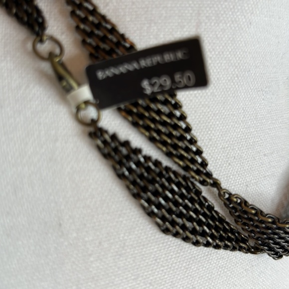 Long bronze color metal necklace by Banana Republic - Picture 3 of 5